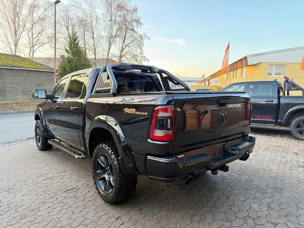Dodge RAM SPORT*NIGHT*OFFROAD*LIFT*AHK*NAVI*BÜGEL*GARANTIE 04/2021-photo-25