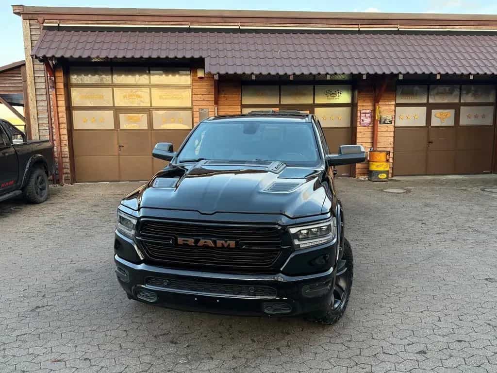 Dodge RAM SPORT*NIGHT*OFFROAD*LIFT*AHK*NAVI*BÜGEL*GARANTIE 04/2021-photo-4