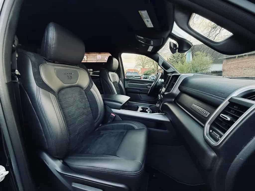 Dodge RAM SPORT*NIGHT*OFFROAD*LIFT*AHK*NAVI*BÜGEL*GARANTIE 04/2021-photo-42