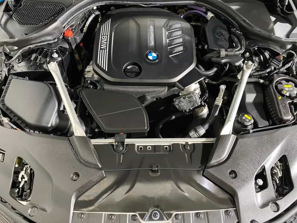 BMW 5 Series 520d xDrive Limousine LiveCockpitProf Head-Up 12/2021-photo-15