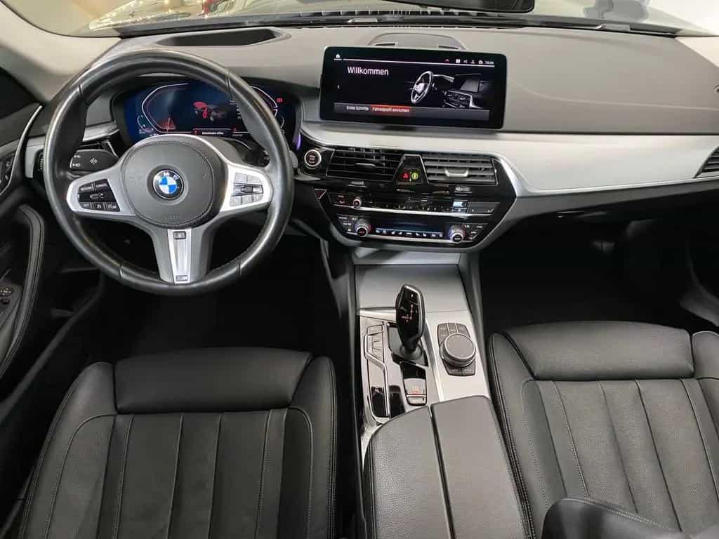 BMW 5 Series 520d xDrive Limousine LiveCockpitProf Head-Up 12/2021-photo-6