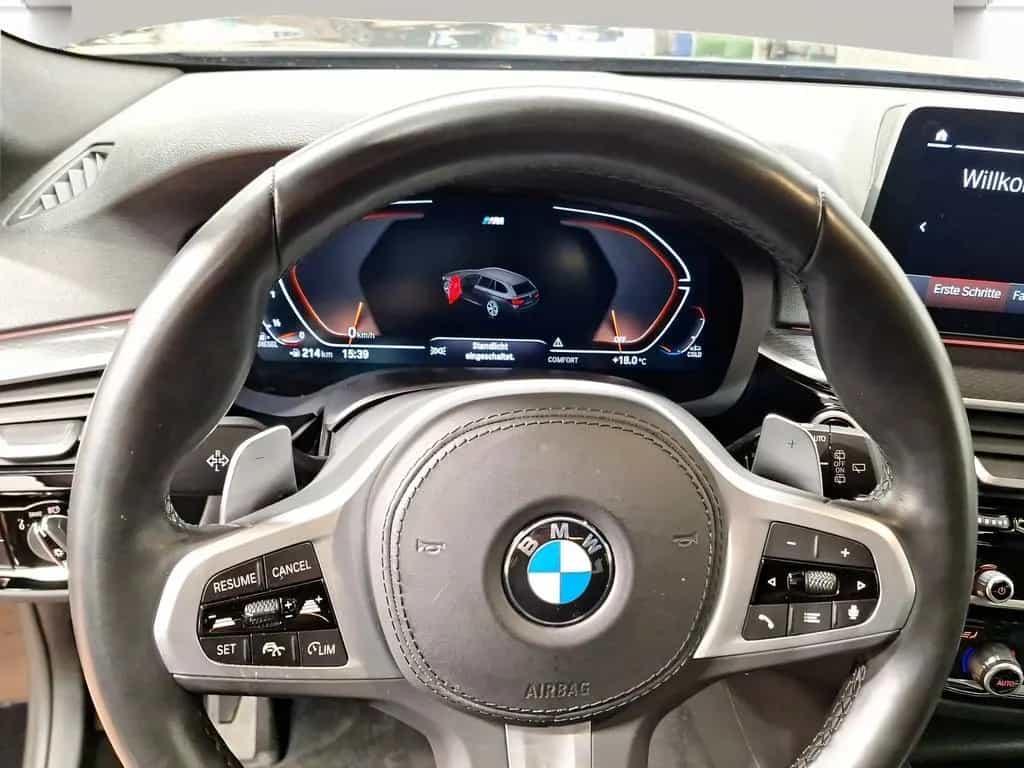 BMW 5 Series d xDrive Touring M Sport LiveCockpitProf 02/2023-photo-12