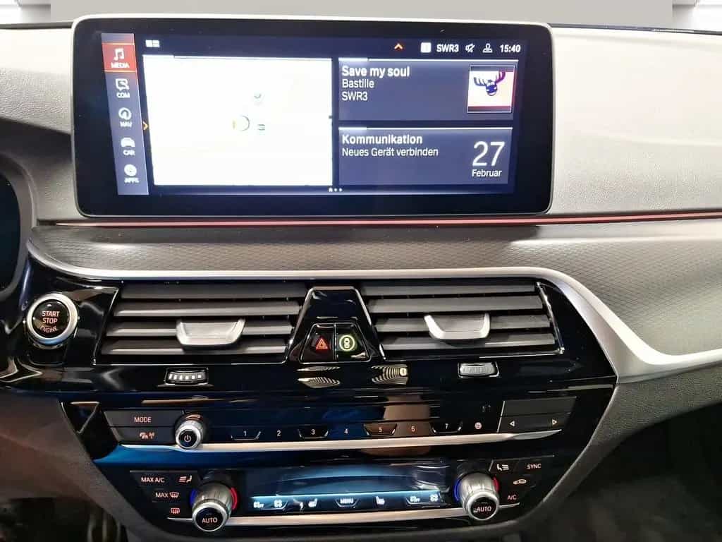 BMW 5 Series d xDrive Touring M Sport LiveCockpitProf 02/2023-photo-14