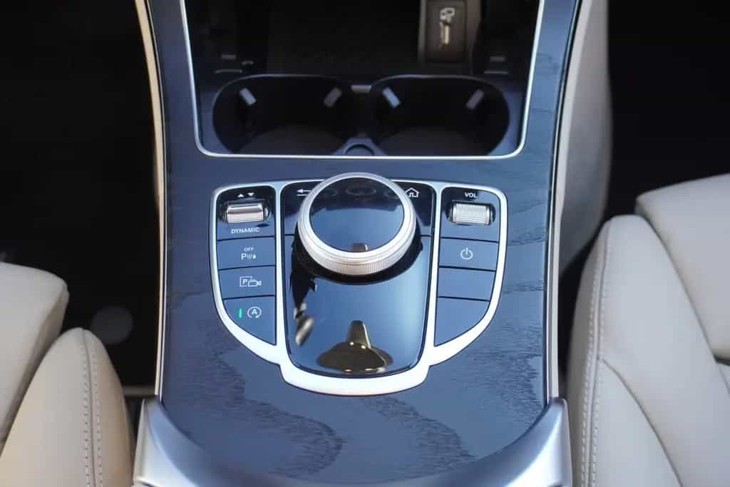 Mercedes-Benz C 220 C220 T-Modell d4Matic Avantgarde LED Kamera Navi 07/2020-photo-19