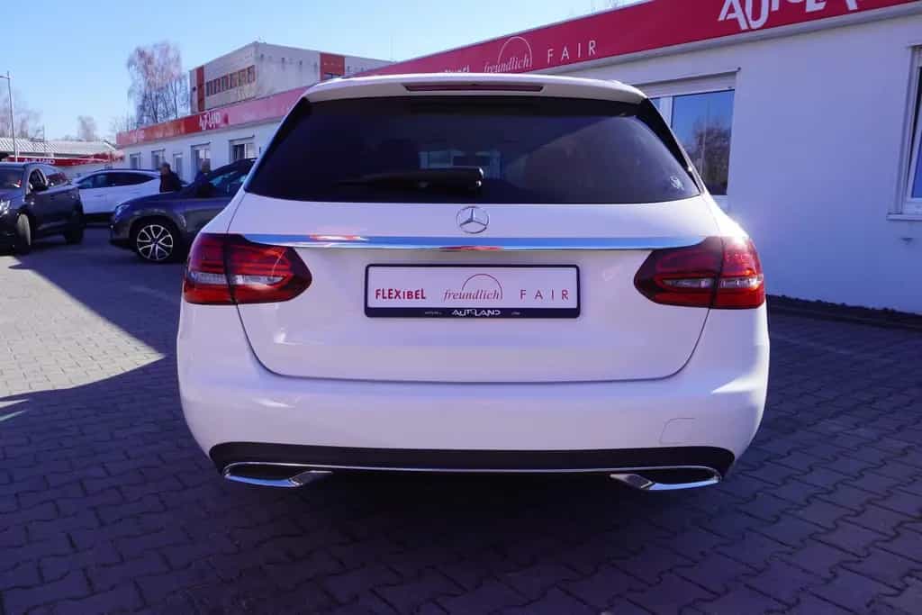 Mercedes-Benz C 220 C220 T-Modell d4Matic Avantgarde LED Kamera Navi 07/2020-photo-4