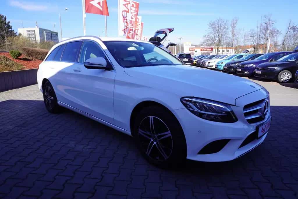 Mercedes-Benz C 220 C220 T-Modell d4Matic Avantgarde LED Kamera Navi 07/2020-photo-6