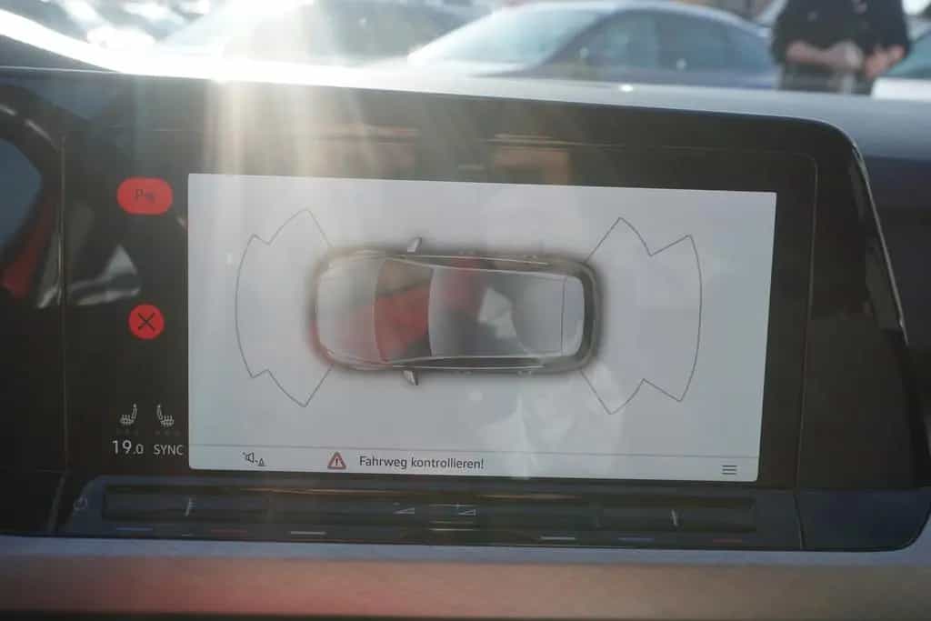 Volkswagen Golf VIII 1.0 Life LED Navi Standheizung ACC DAB 05/2021-photo-14