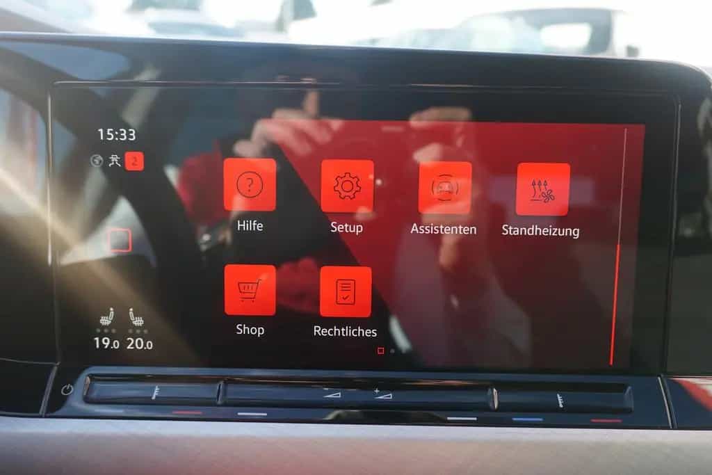 Volkswagen Golf VIII 1.0 Life LED Navi Standheizung ACC DAB 05/2021-photo-18