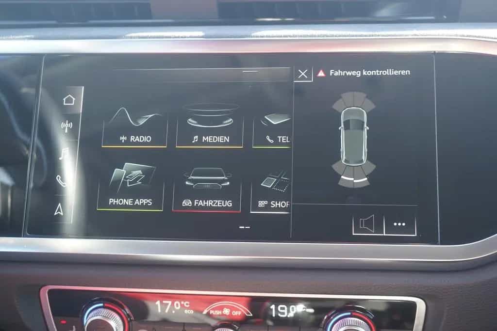 Audi Q3 40 TFSI quattro advanced LED Navi ACC DAB PDC 01/2019-photo-13
