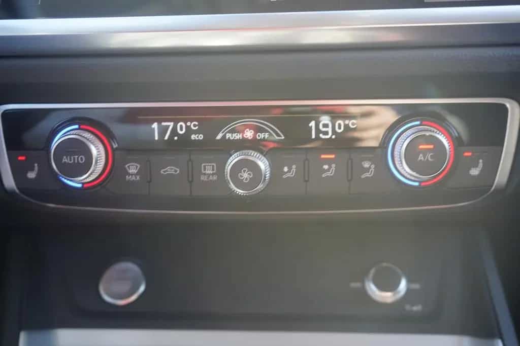 Audi Q3 40 TFSI quattro advanced LED Navi ACC DAB PDC 01/2019-photo-14