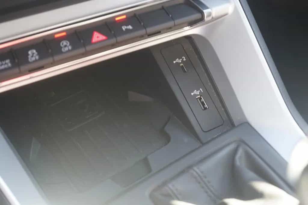 Audi Q3 40 TFSI quattro advanced LED Navi ACC DAB PDC 01/2019-photo-16