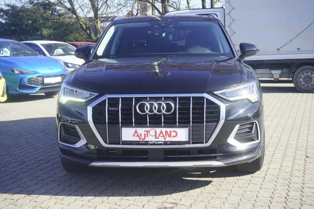 Audi Q3 40 TFSI quattro advanced LED Navi ACC DAB PDC 01/2019-photo-2