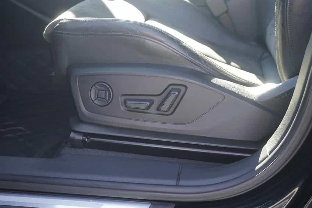 Audi Q3 40 TFSI quattro advanced LED Navi ACC DAB PDC 01/2019-photo-31