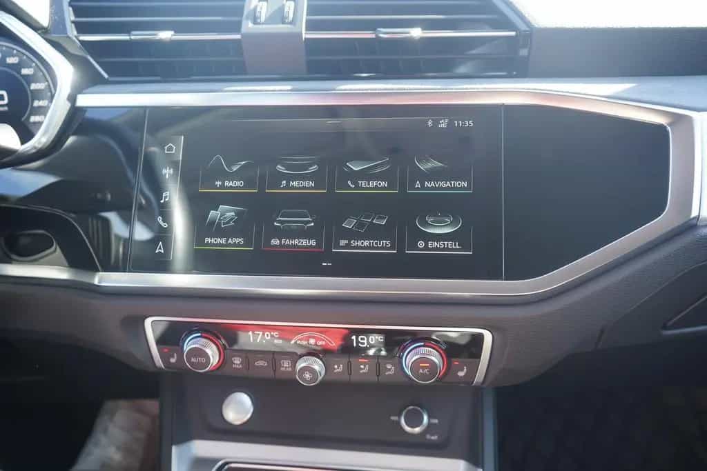 Audi Q3 40 TFSI quattro advanced LED Navi ACC DAB PDC 01/2019-photo-9