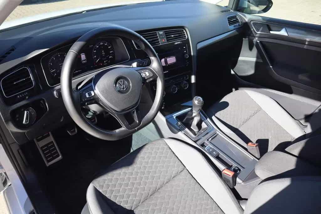 Volkswagen Golf VII 1.4 TSI Join LED Virtual Cockpit Navi 04/2018-photo-9