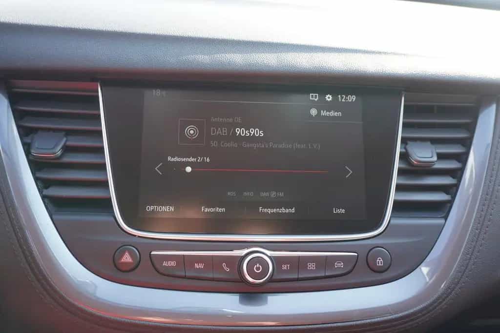 Opel Grandland X 1.5 CDTI LED Navi Totwinkel Kamera 09/2018-photo-9