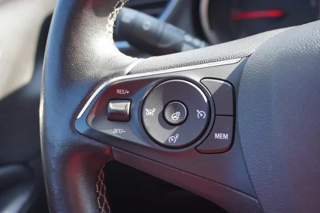 Opel Grandland X 1.5 CDTI LED Navi Totwinkel Kamera 09/2018-photo-26