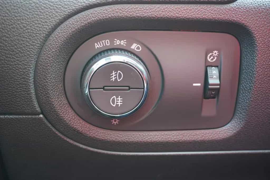 Opel Grandland X 1.5 CDTI LED Navi Totwinkel Kamera 09/2018-photo-29