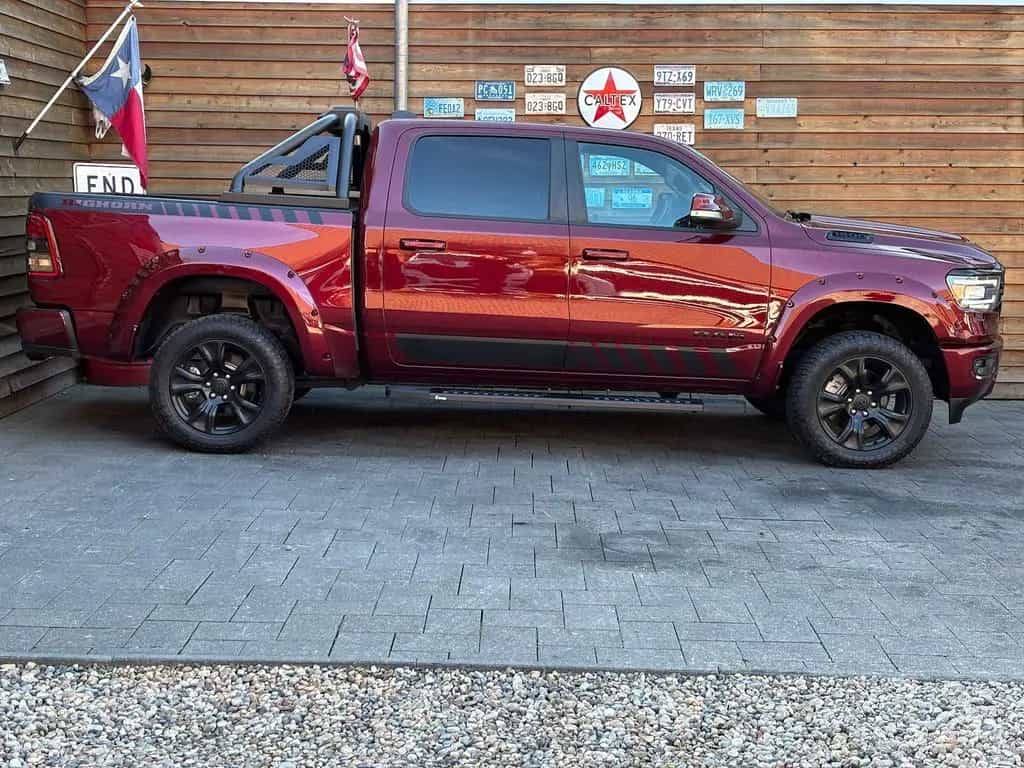 Dodge RAM 1500 5,7L BigHorn Crew Cab LED AHK 4x4 03/2021-photo-15