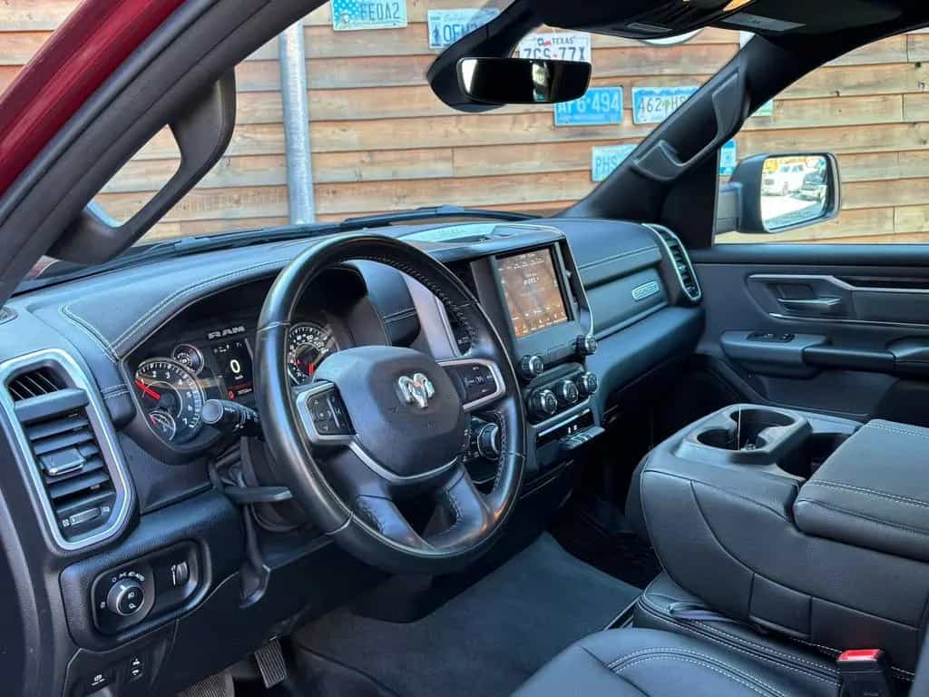 Dodge RAM 1500 5,7L BigHorn Crew Cab LED AHK 4x4 03/2021-photo-18