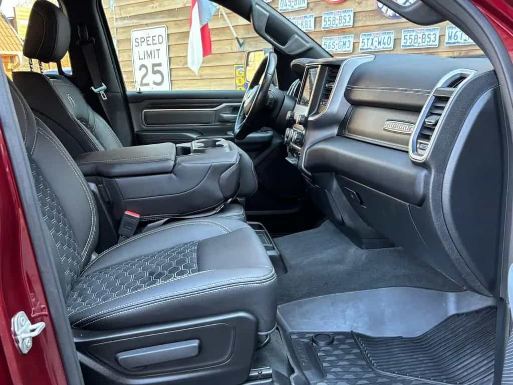 Dodge RAM 1500 5,7L BigHorn Crew Cab LED AHK 4x4 03/2021-photo-27