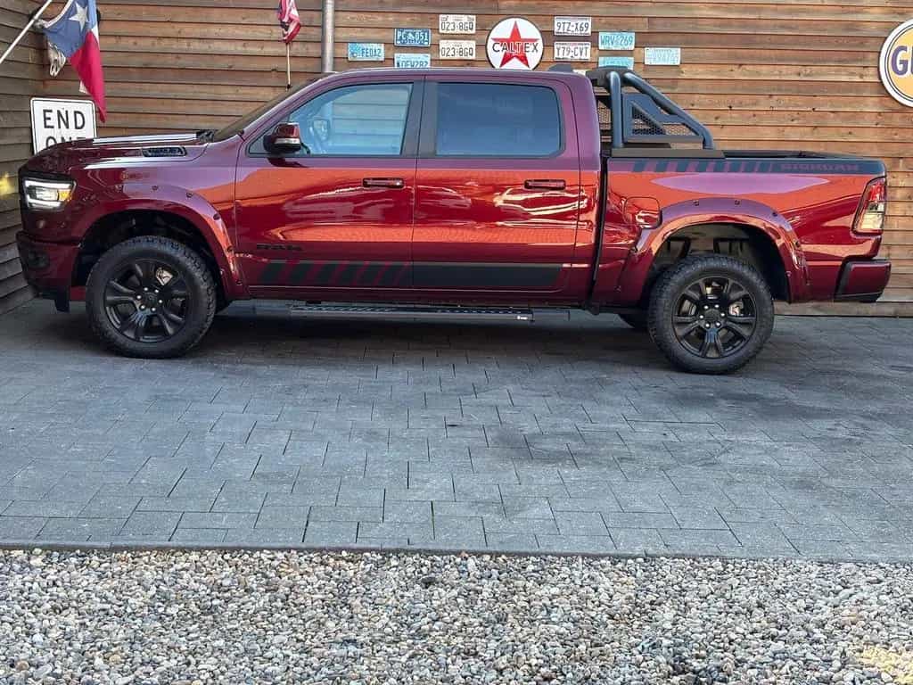Dodge RAM 1500 5,7L BigHorn Crew Cab LED AHK 4x4 03/2021-photo-7