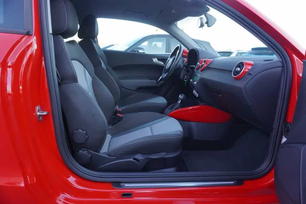 Audi A1 1.4 TFSI sport S-Tronic Klimaaut. Sitzheizung 04/2017-photo-10