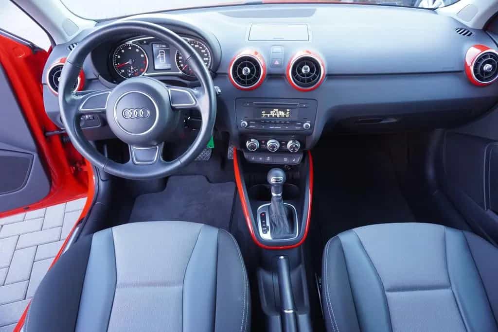 Audi A1 1.4 TFSI sport S-Tronic Klimaaut. Sitzheizung 04/2017-photo-11