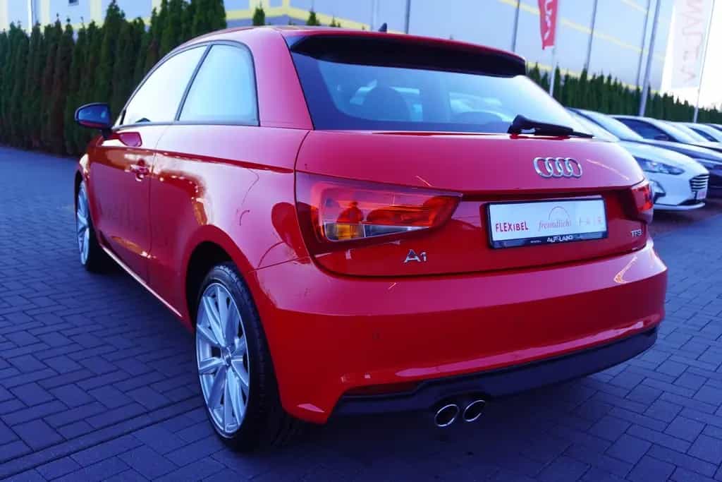 Audi A1 1.4 TFSI sport S-Tronic Klimaaut. Sitzheizung 04/2017-photo-2