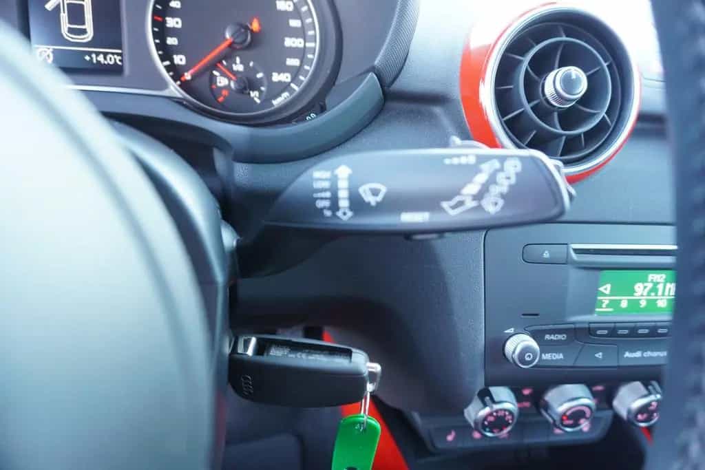 Audi A1 1.4 TFSI sport S-Tronic Klimaaut. Sitzheizung 04/2017-photo-20