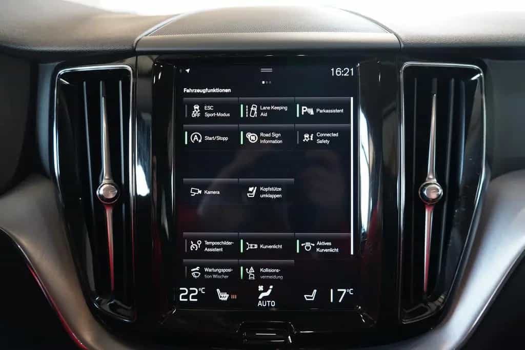 Volvo XC60 2.0 Momentum Pro 2WD LED Navi Kamera Androi 01/2020-photo-14
