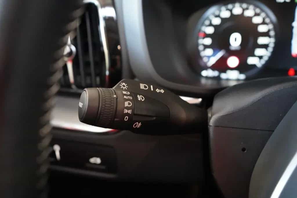 Volvo XC60 2.0 Momentum Pro 2WD LED Navi Kamera Androi 01/2020-photo-25
