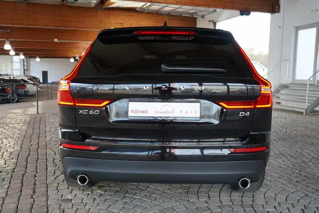 Volvo XC60 2.0 Momentum Pro 2WD LED Navi Kamera Androi 01/2020-photo-4