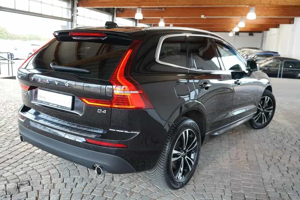 Volvo XC60 2.0 Momentum Pro 2WD LED Navi Kamera Androi 01/2020-photo-5