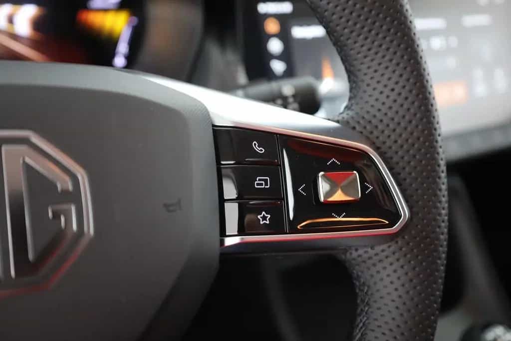MG ZS 1.5 VTi-Tech Comfort LED Navi 360° Sitzheizun 12/2025-photo-14