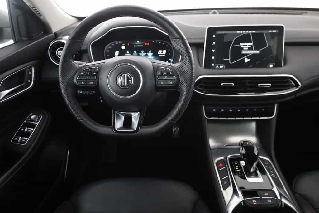 MG HS 1.5 T-GDI Luxury Aut. LED ACC Navi 360° Pano 03/2024-photo-9
