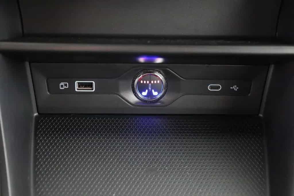 MG MG3 1.5 Comfort LED Navi Kamera 01/2026-photo-11