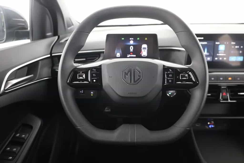 MG MG3 1.5 Comfort LED Navi Kamera 01/2026-photo-13