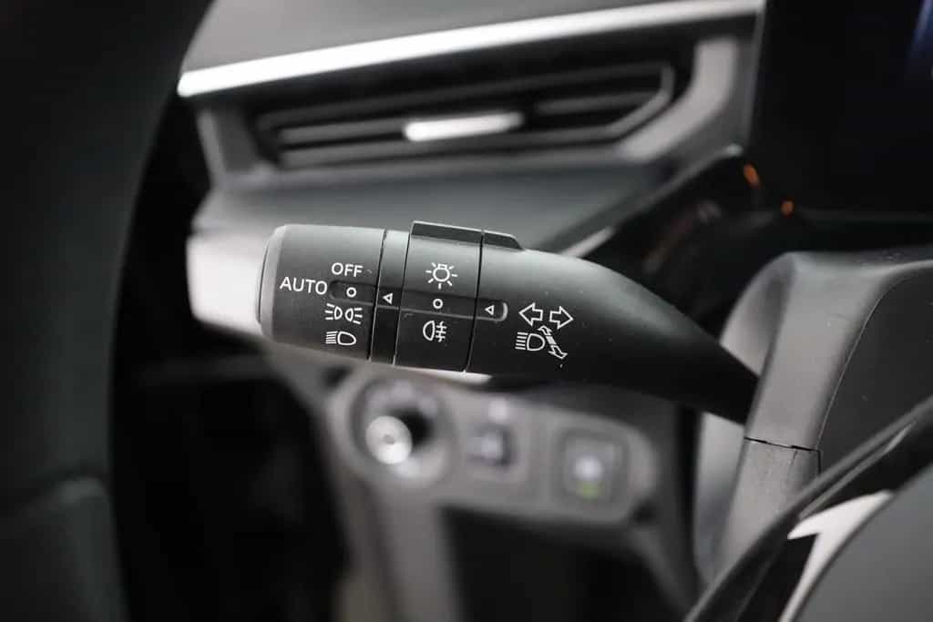 MG MG3 1.5 Comfort LED Navi Kamera 01/2026-photo-17