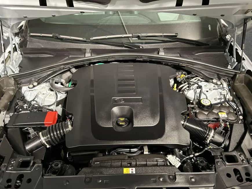 Land Rover Range Rover Rover Velar D300 Dynamic SE 05/2025-photo-9