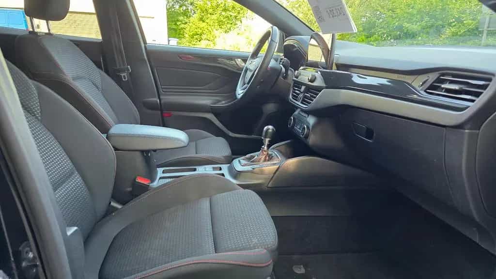 Ford Focus Turnier ST-Line 18"Keyfree*RFK*SHZ*Navi* 09/2019-photo-11