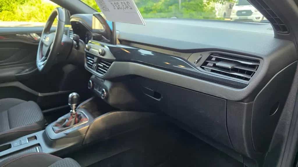 Ford Focus Turnier ST-Line 18"Keyfree*RFK*SHZ*Navi* 09/2019-photo-3