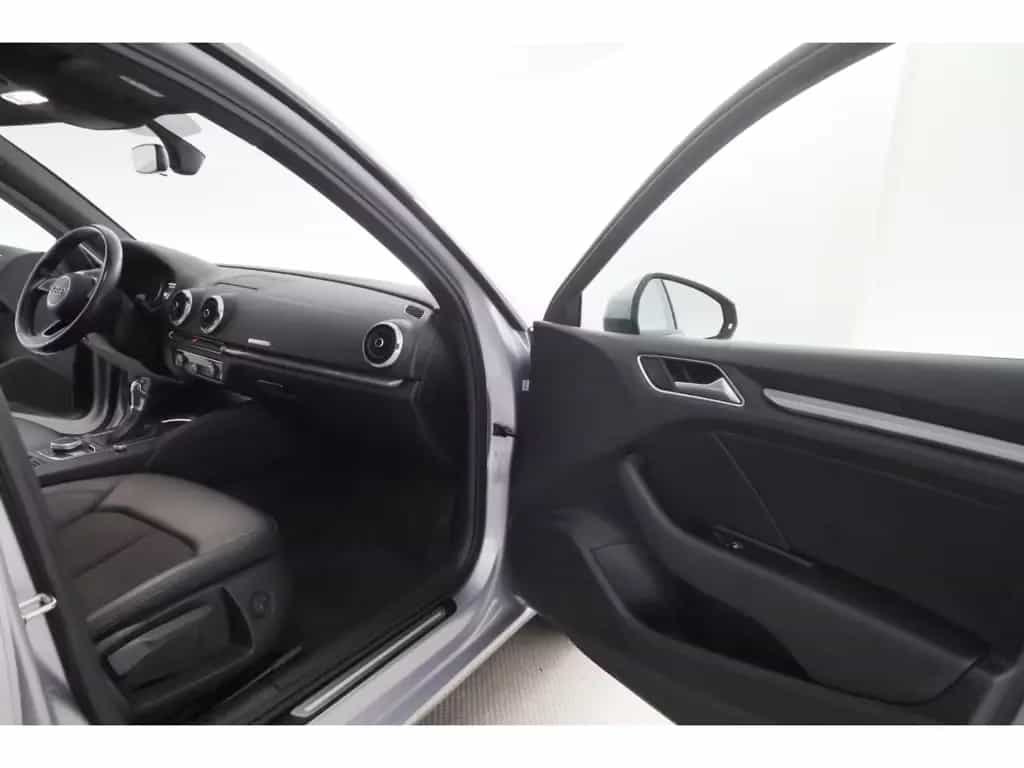 Audi A3 35TFSI SB S-tronic design+XENON+NAVI+KAMERA 01/2020-photo-19