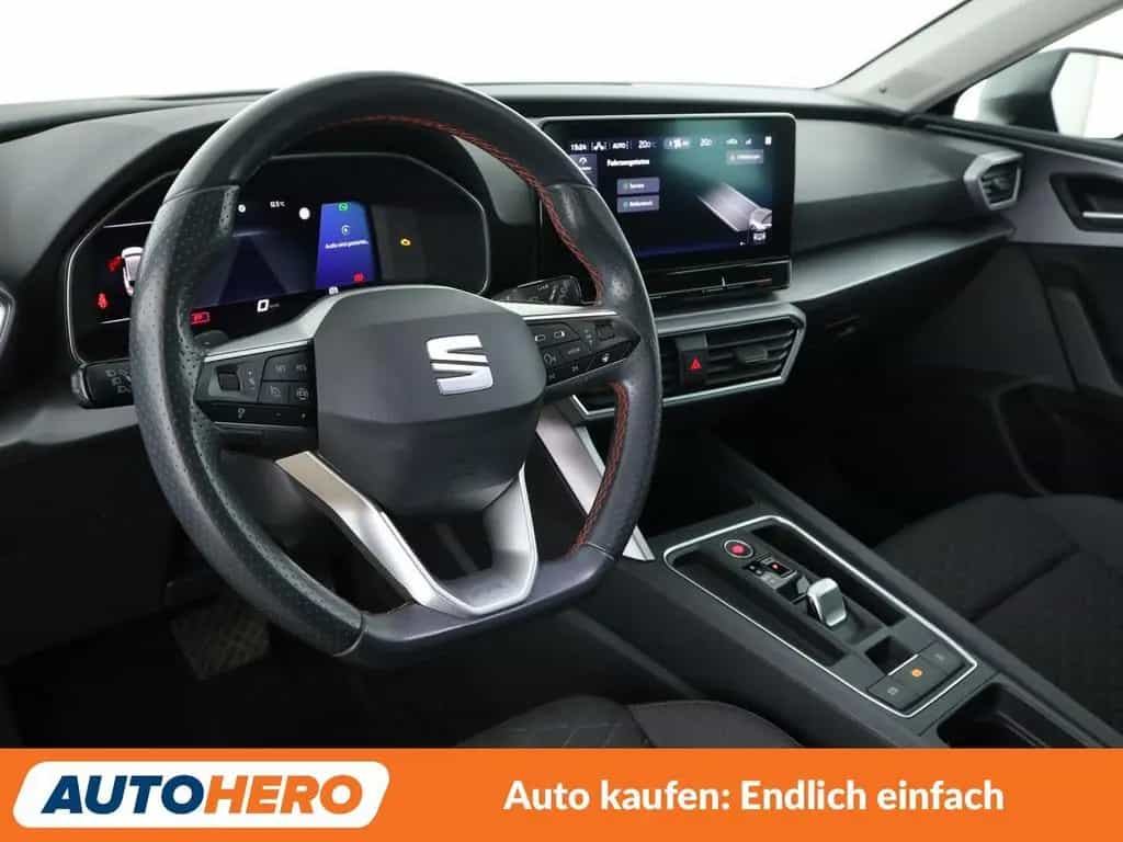 Seat Leon 1.5 eTSI ACT FR Aut.*NAVI*LED*PDC*SHZ*ACC* 01/2022-photo-10