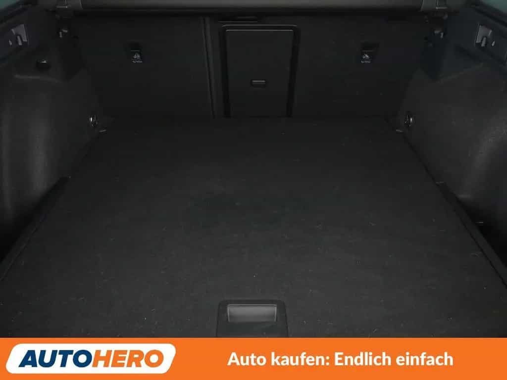 Seat Leon 1.5 eTSI ACT FR Aut.*NAVI*LED*PDC*SHZ*ACC* 01/2022-photo-17