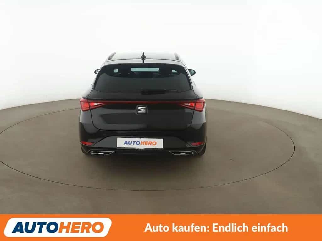 Seat Leon 1.5 eTSI ACT FR Aut.*NAVI*LED*PDC*SHZ*ACC* 01/2022-photo-4