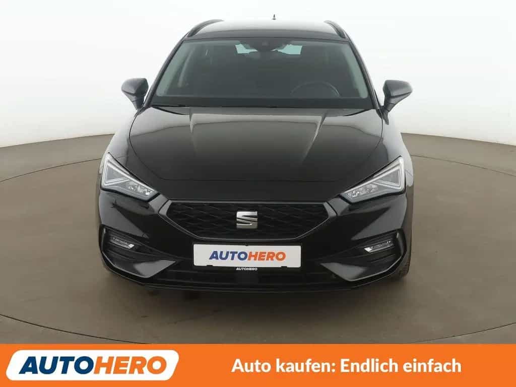 Seat Leon 1.5 eTSI ACT FR Aut.*NAVI*LED*PDC*SHZ*ACC* 01/2022-photo-8