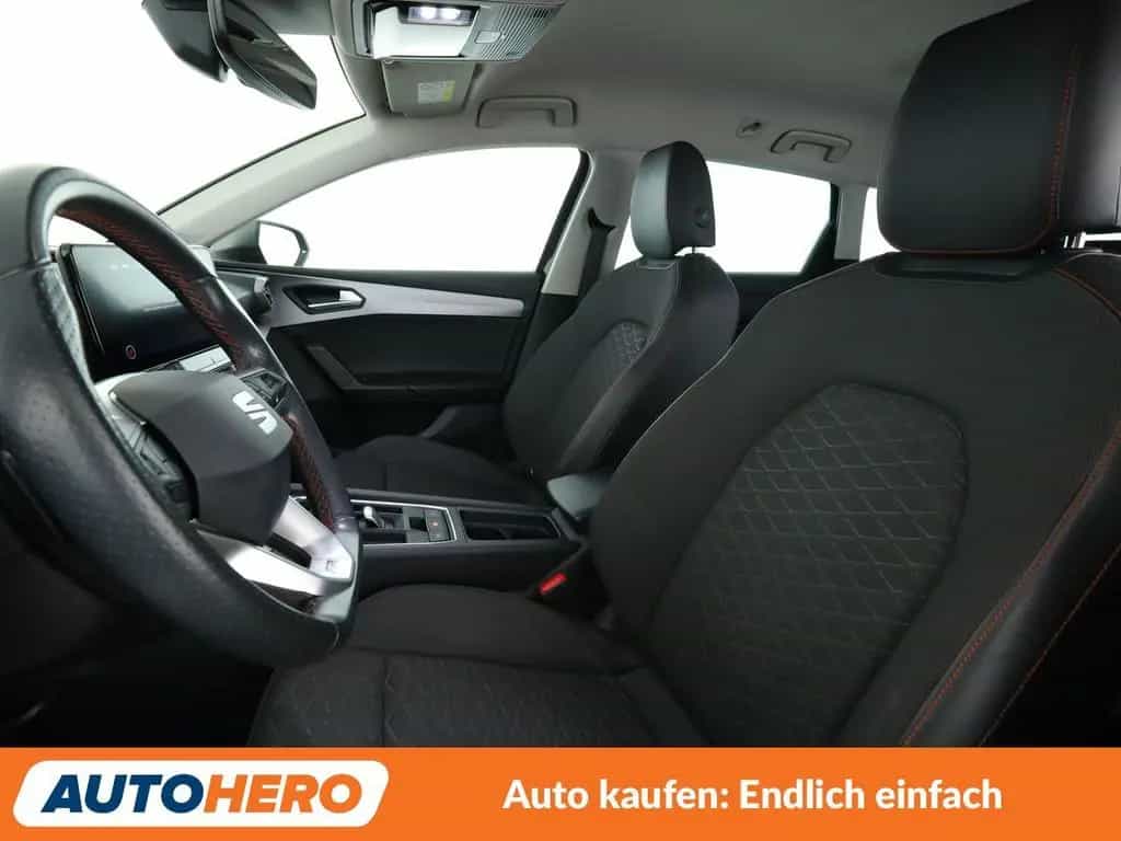 Seat Leon 1.5 eTSI ACT FR Aut.*NAVI*LED*PDC*SHZ*ACC* 01/2022-photo-9