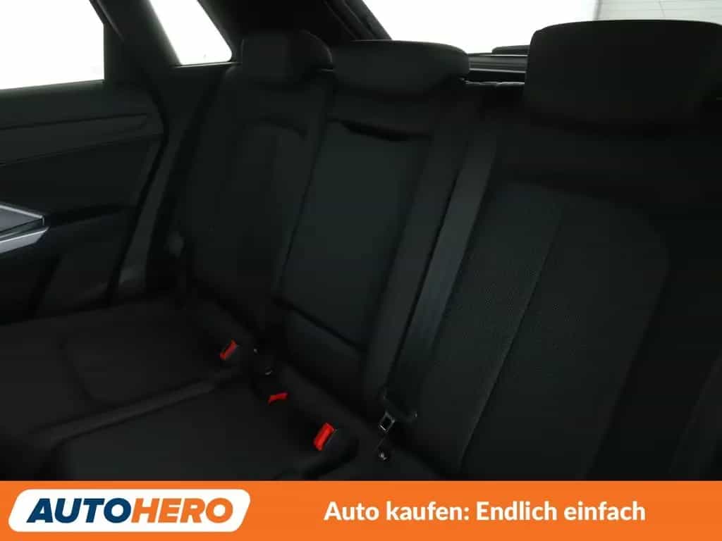 Audi Q3 35 TFSI ACT S line Aut.*NAVI*ACC*PDC*SHZ* 01/2020-photo-13