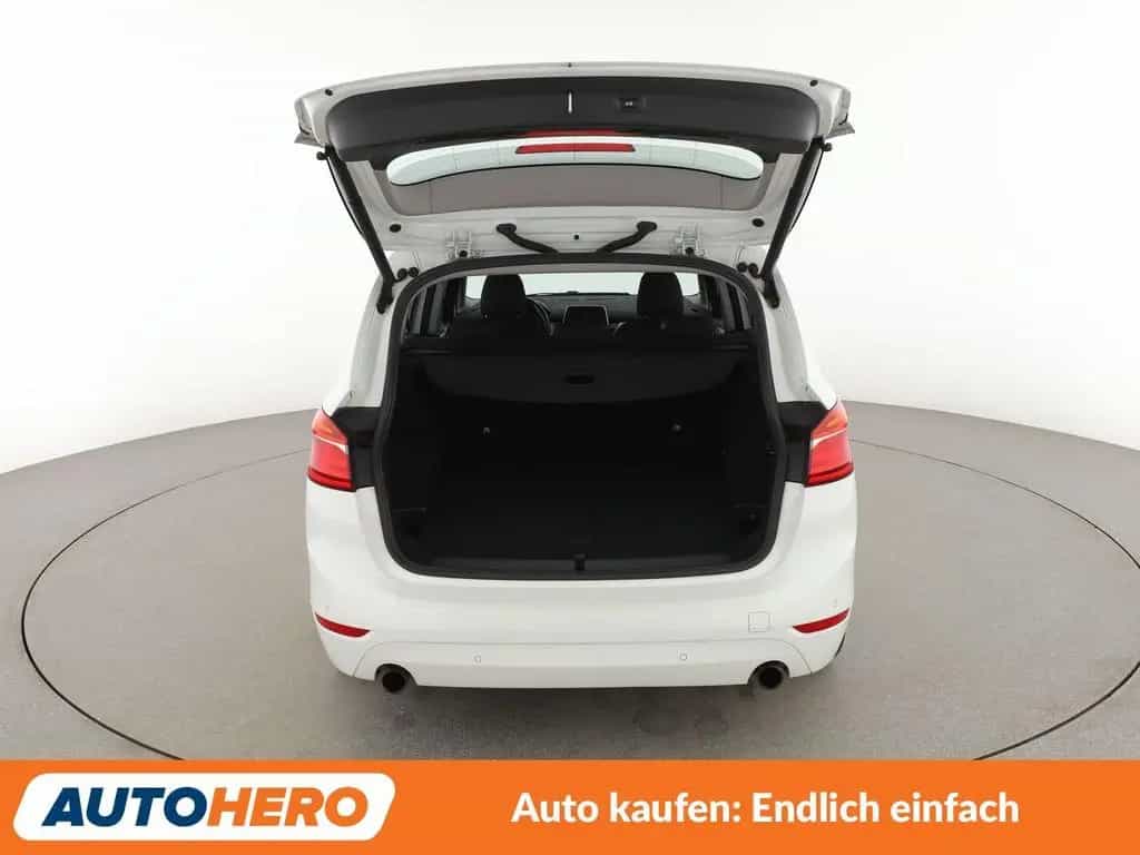 BMW 2 Series 220i Gran Tourer Advantage Aut.*NAV*LED*TEMP*CAM 07/2017-photo-16